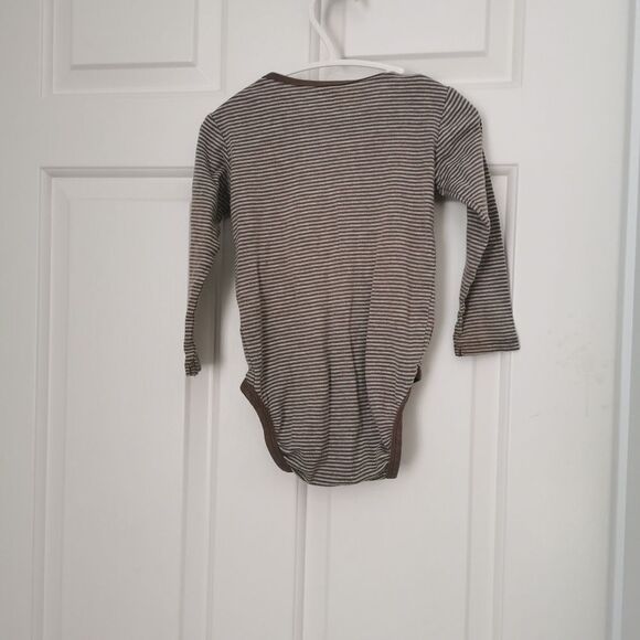 *Free H&M organic cotton onesie size 12-18 m - Picture 5 of 5